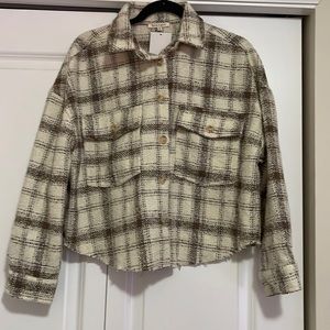 BaeVely cropped jacket